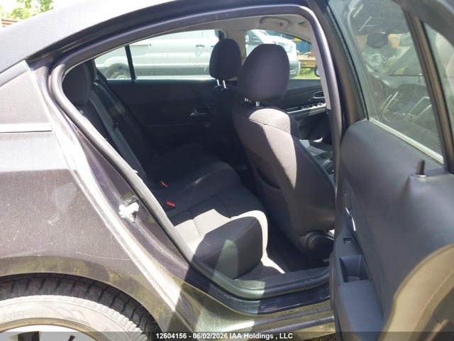 Chevrolet CRUZE LT 2015 1G1PC5SB5F7100962 Image 8