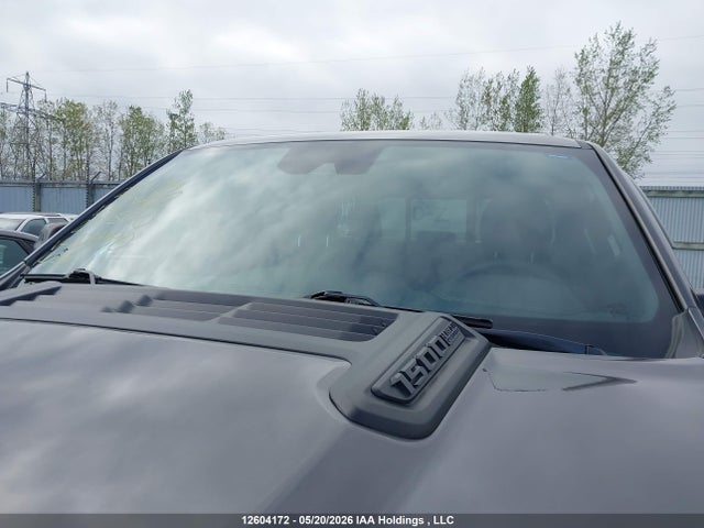 1C6SRFVTXPN674990 RAM 1500 Sport