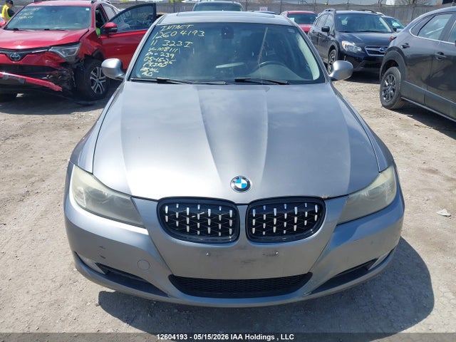 12604193 :رقم المزاد ، WBAPG7G51BNN18111 vin ، 2011 Bmw 3 Series مزاد بيع