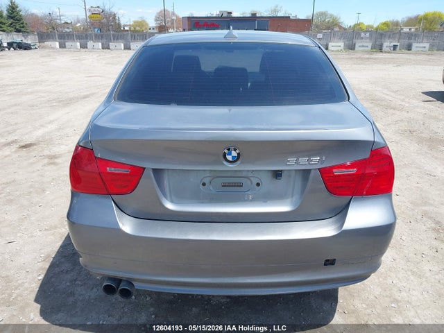 12604193 :رقم المزاد ، WBAPG7G51BNN18111 vin ، 2011 Bmw 3 Series مزاد بيع