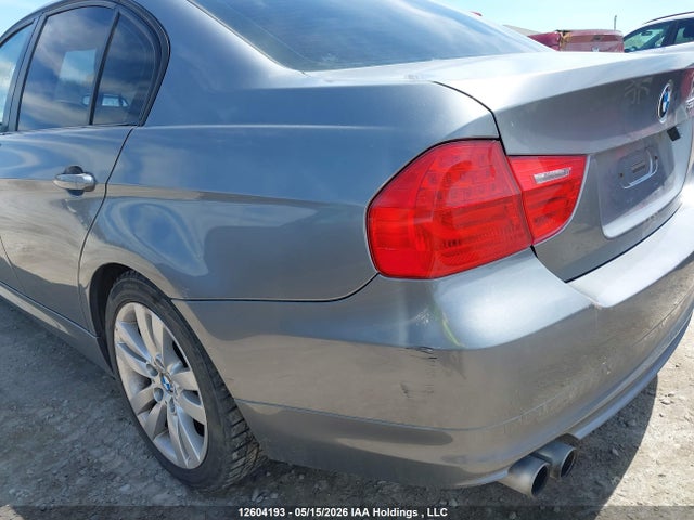 12604193 :رقم المزاد ، WBAPG7G51BNN18111 vin ، 2011 Bmw 3 Series مزاد بيع