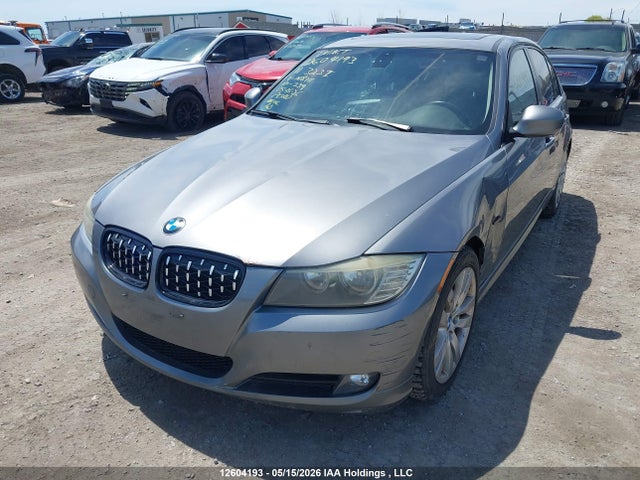 12604193 :رقم المزاد ، WBAPG7G51BNN18111 vin ، 2011 Bmw 3 Series مزاد بيع