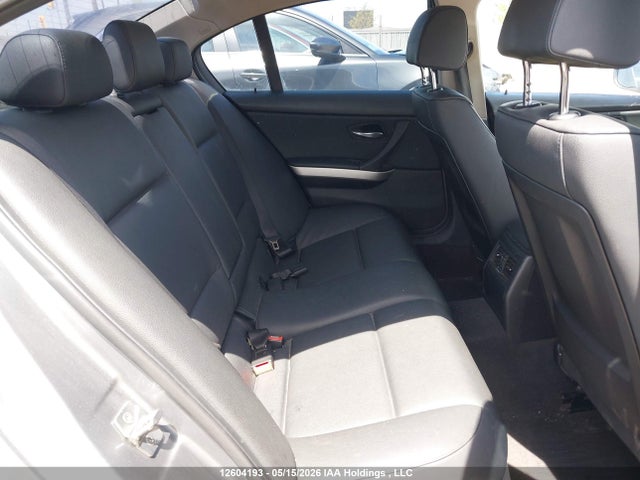 12604193 :رقم المزاد ، WBAPG7G51BNN18111 vin ، 2011 Bmw 3 Series مزاد بيع