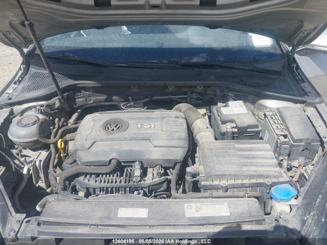 3VW117AU1JM760025 Volkswagen Golf Sportwagen S