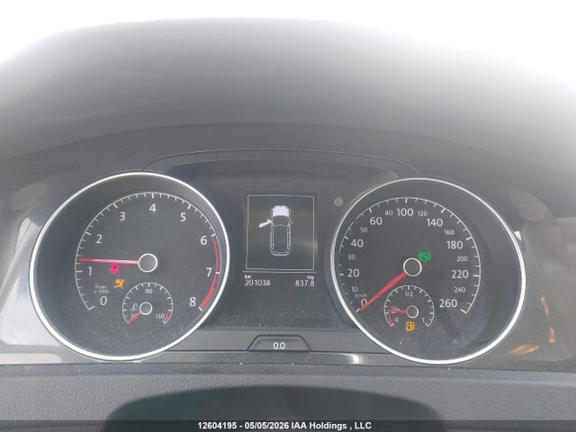 3VW117AU1JM760025 Volkswagen Golf Sportwagen S