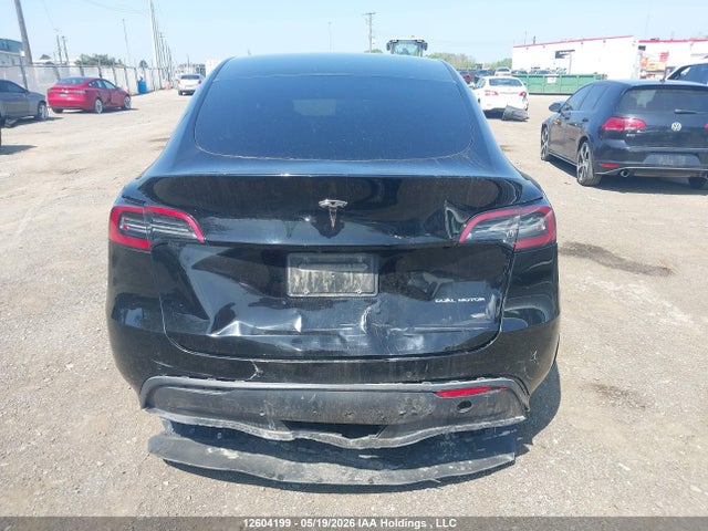 7SAYGDEE8NF453899 Tesla Model Y