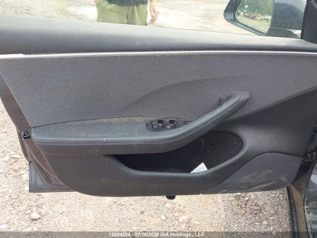 Tesla MODEL 3 2024 LRW3E7FAXRC099233 Image 18