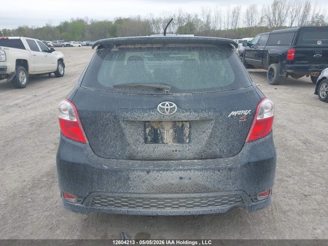 12604213 :رقم المزاد ، 2T1KU4EE2BC641295 vin ، 2011 Toyota Corolla Matrix مزاد بيع