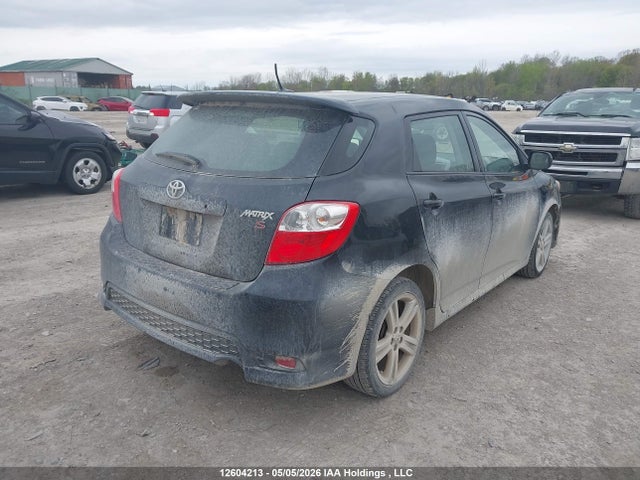12604213 :رقم المزاد ، 2T1KU4EE2BC641295 vin ، 2011 Toyota Corolla Matrix مزاد بيع