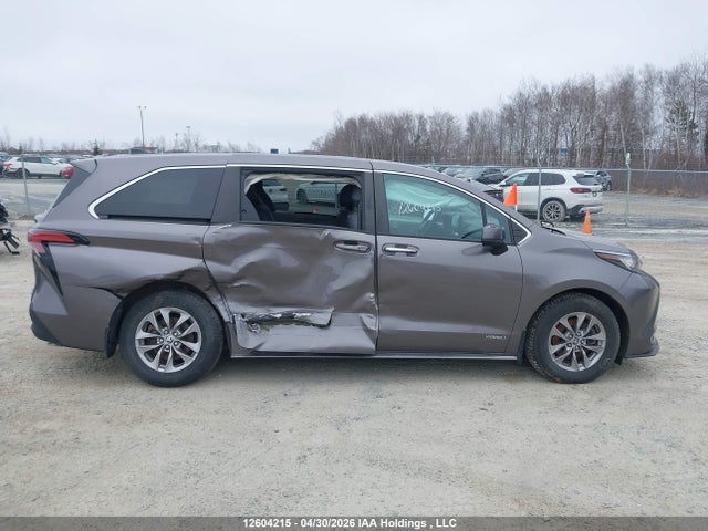 5TDGSKFCXMS019048 Toyota Sienna Le/xle/xse/limited/platinum
