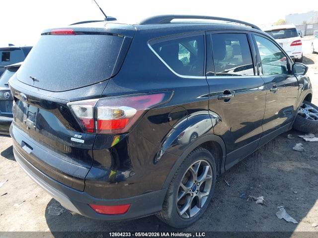 Продаж на аукціоні авто 2017 Ford Escape Se, vin: 1FMCU0GD2HUB16567, номер лоту: 12604233