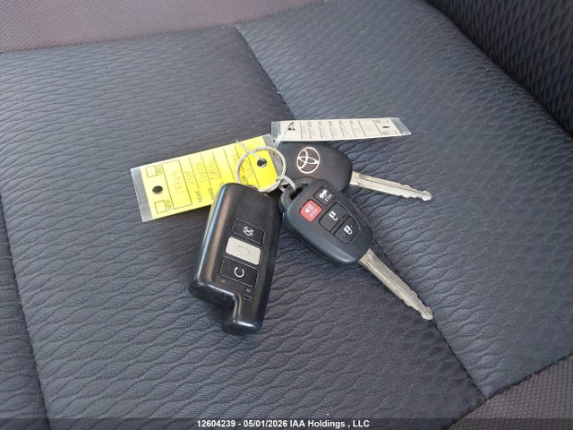 12604239 :رقم المزاد ، 2T1BURHE7KC159883 vin ، 2019 Toyota Corolla L/le/xle/se/xse مزاد بيع