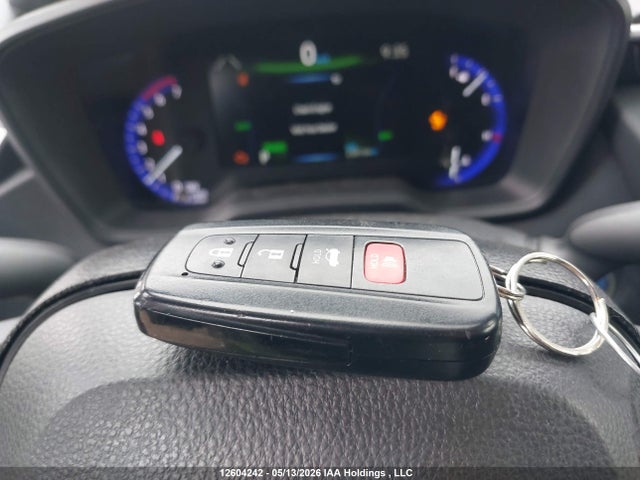 12604242 :رقم المزاد ، JTDBBRBE4LJ027913 vin ، 2020 Toyota Corolla Le مزاد بيع