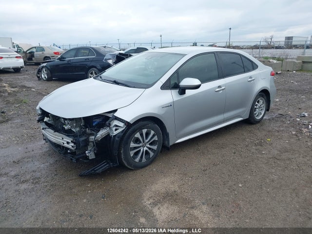 12604242 :رقم المزاد ، JTDBBRBE4LJ027913 vin ، 2020 Toyota Corolla Le مزاد بيع