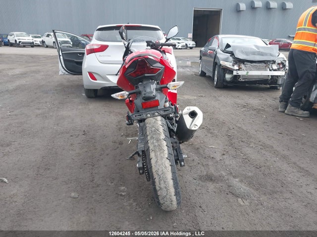 Kawasaki EX400 2020 JKAEXKG10LDA62696 Image 6