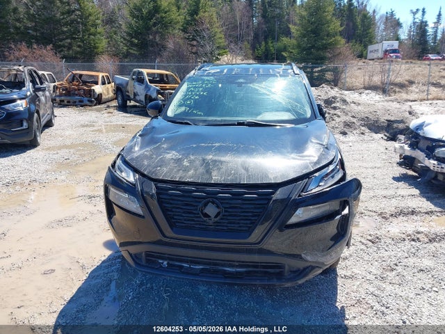 JN8BT3BB0PW185582 Nissan Rogue Sv Midnight Edition/sv Moonroof