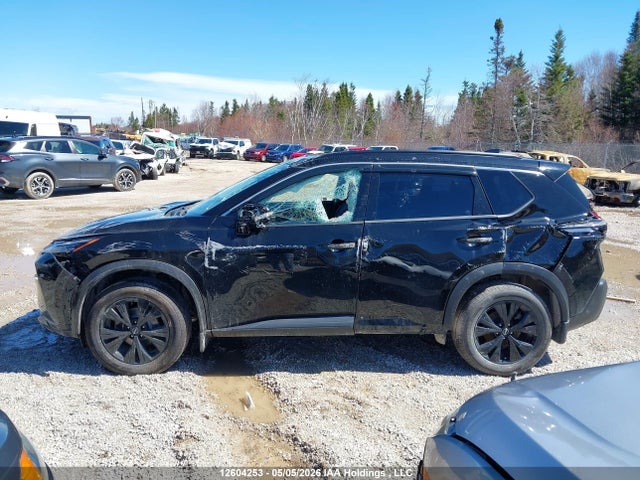 JN8BT3BB0PW185582 Nissan Rogue Sv Midnight Edition/sv Moonroof
