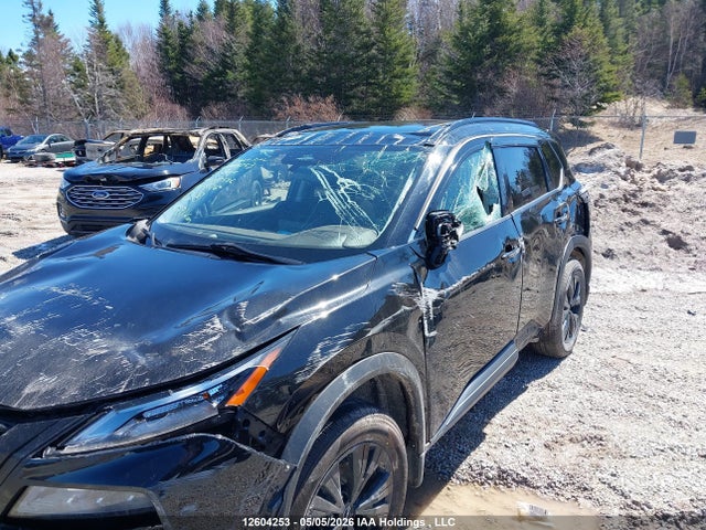JN8BT3BB0PW185582 Nissan Rogue Sv Midnight Edition/sv Moonroof