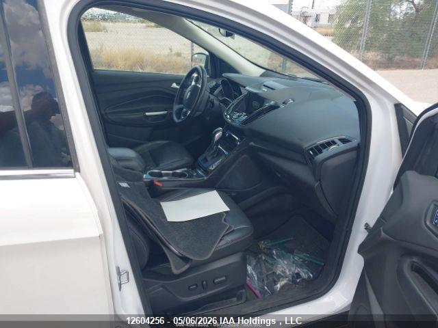 Продажа на аукционе авто 2016 Ford Escape Titanium, vin: 1FMCU9J96GUB01724, номер лота: 12604256