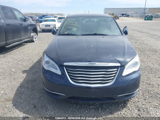 Продажа на аукционе авто 2014 Chrysler 200 Lx, vin: 1C3CCBAB4EN229974, номер лота: 12604272