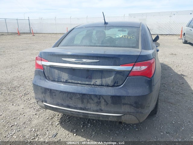Продажа на аукционе авто 2014 Chrysler 200 Lx, vin: 1C3CCBAB4EN229974, номер лота: 12604272