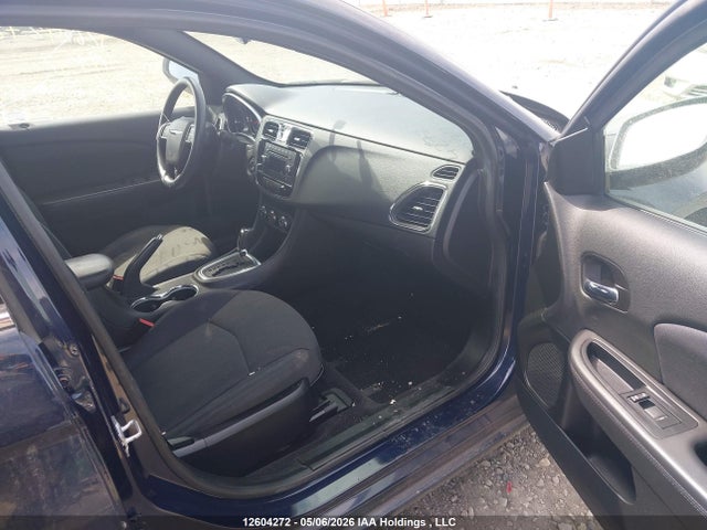 Продажа на аукционе авто 2014 Chrysler 200 Lx, vin: 1C3CCBAB4EN229974, номер лота: 12604272