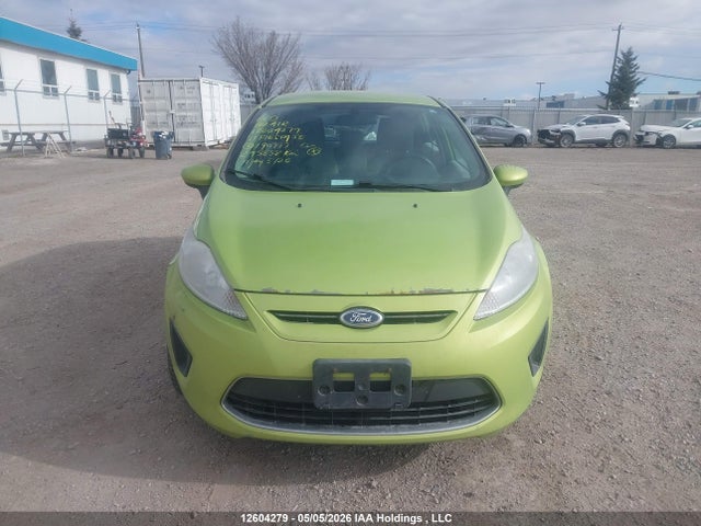 12604279 :رقم المزاد ، 3FADP4EJ7BM190777 vin ، 2011 Ford Fiesta Se مزاد بيع