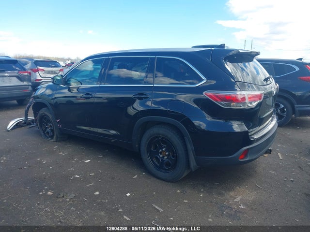 12604288 :رقم المزاد ، 5TDJKRFH4FS220697 vin ، 2015 Toyota Highlander Xle مزاد بيع