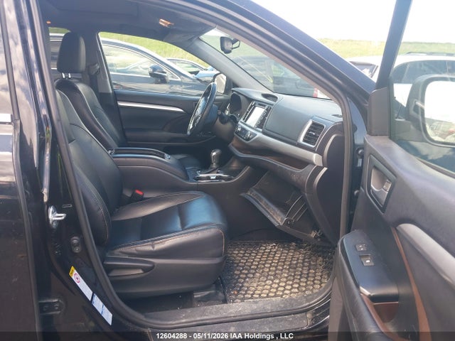 12604288 :رقم المزاد ، 5TDJKRFH4FS220697 vin ، 2015 Toyota Highlander Xle مزاد بيع