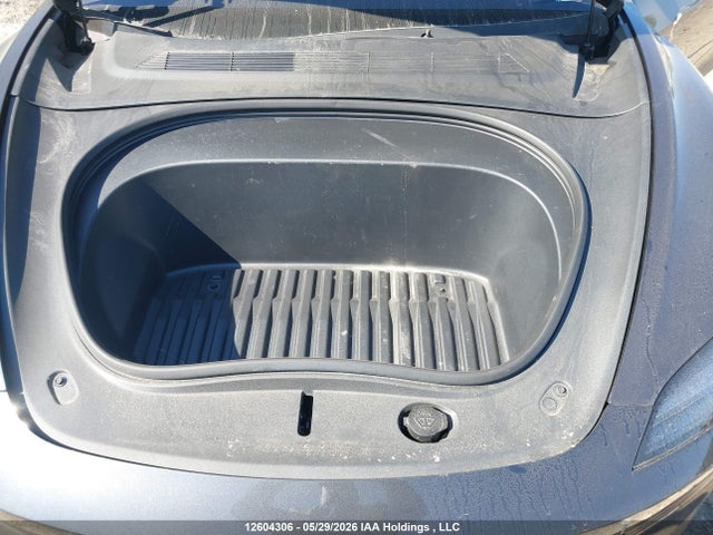 Tesla MODEL 3 2024 LRW3E7FA9RC201248 Image 10