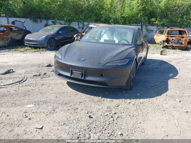 Tesla MODEL 3 2024 LRW3E7FA9RC201248 Image 2