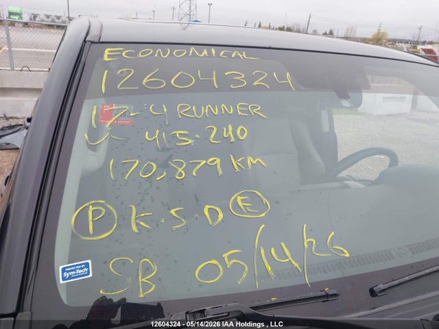 JTEBU5JR9H5415240 Toyota 4RUNNER SR5