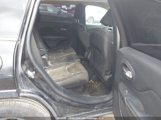 Jeep Cherokee North 2015 1C4PJMCB4FW702604 Image 8