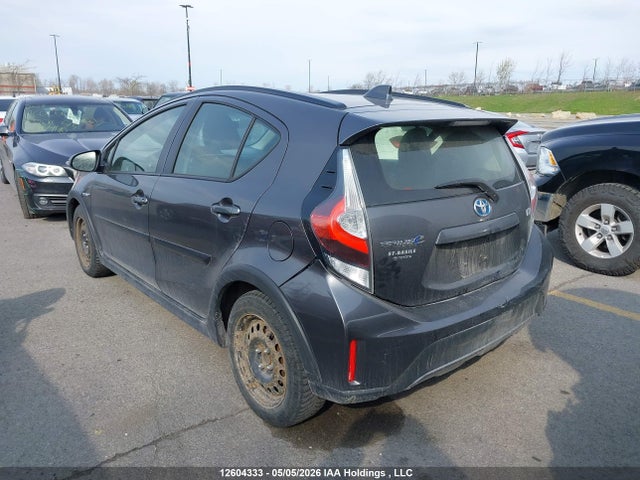 JTDKDTB38J1599277 Toyota PRIUS C