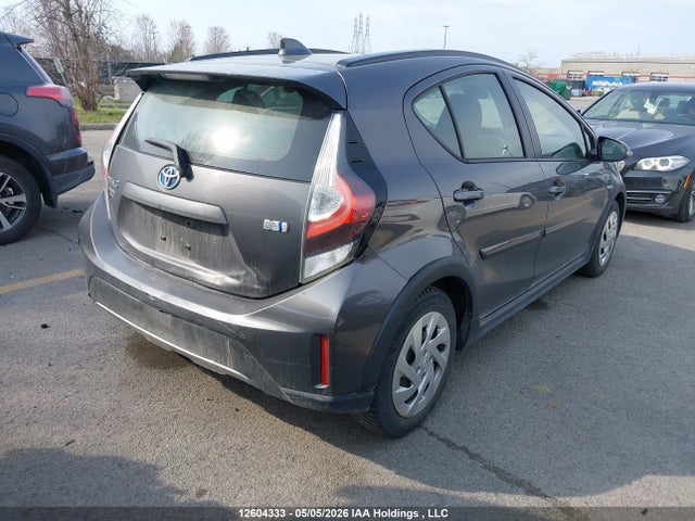JTDKDTB38J1599277 Toyota PRIUS C