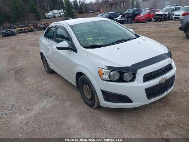 Chevrolet SONIC LT 2015 1G1JC5SH6F4180459 Image 1