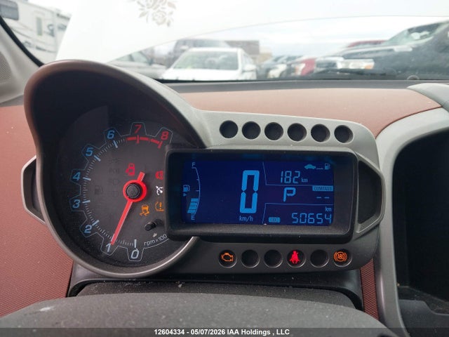 Chevrolet SONIC LT 2015 1G1JC5SH6F4180459 Image 15