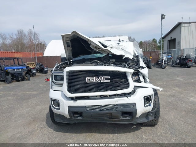 1GT42XCY6JF269625 GMC Sierra 3500hd Slt