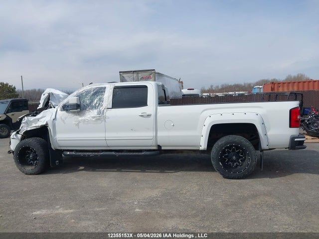 1GT42XCY6JF269625 GMC Sierra 3500hd Slt