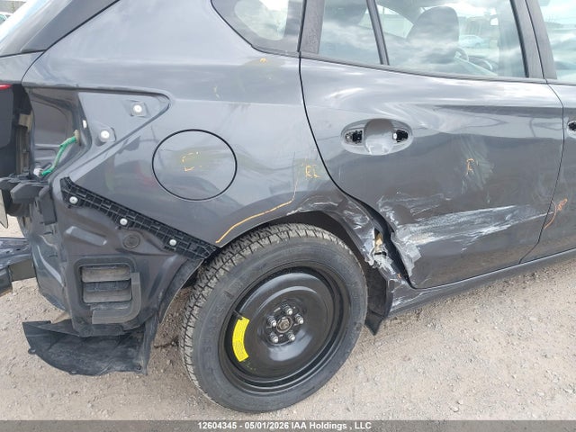 4S3GTAE66J3737695 Subaru Impreza Premium Plus