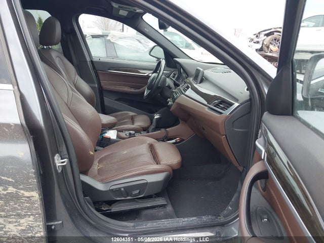 WBXHT3C3XGP887189 BMW X1 Xdrive28i