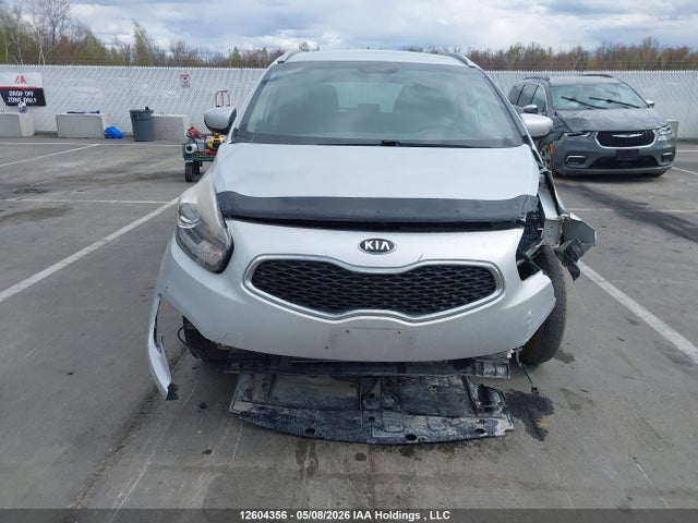 KIA Rondo 2016 KNAHT8A30G7134250 Image 13