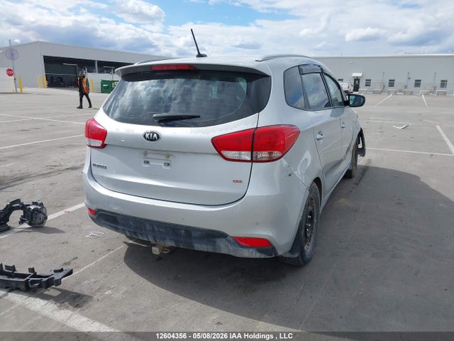KIA Rondo 2016 KNAHT8A30G7134250 Image 4