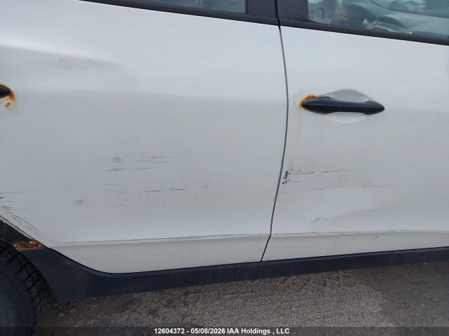 2010 Hyundai Tucson Gls მანქანა იყიდება აუქციონზე, vin: KM8JTCAC4AU053358, აუქციონის ნომერი: 12604372
