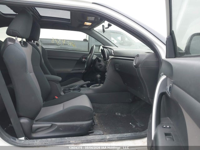 Scion TC 2016 JTKJF5C71GJ014611 Image 5