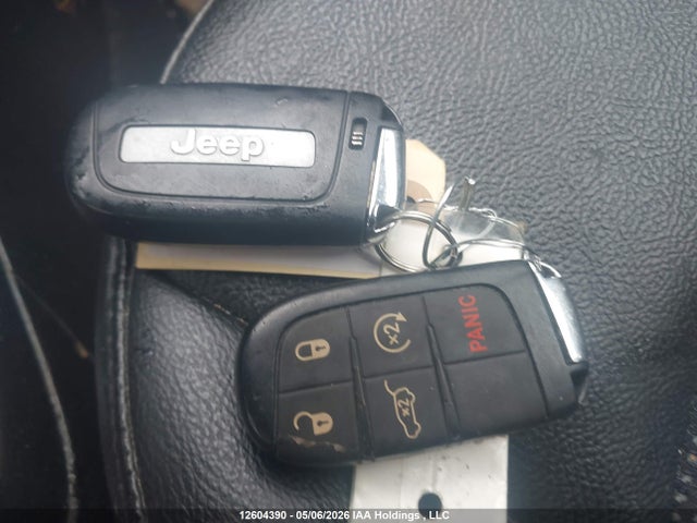 12604390 :رقم المزاد ، 3C4NJDDB9MT583568 vin ، 2021 Jeep Compass Trailhawk مزاد بيع