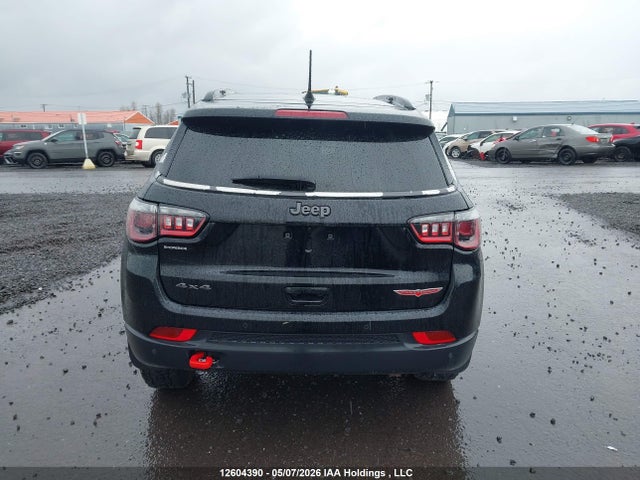12604390 :رقم المزاد ، 3C4NJDDB9MT583568 vin ، 2021 Jeep Compass Trailhawk مزاد بيع