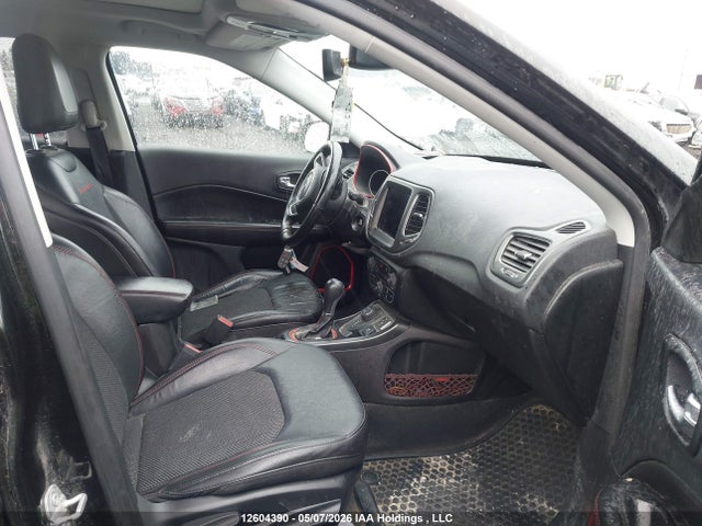 12604390 :رقم المزاد ، 3C4NJDDB9MT583568 vin ، 2021 Jeep Compass Trailhawk مزاد بيع