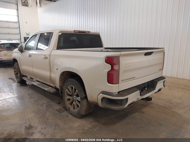 1GCUYEED7MZ405762 Chevrolet Silverado 1500 Rst