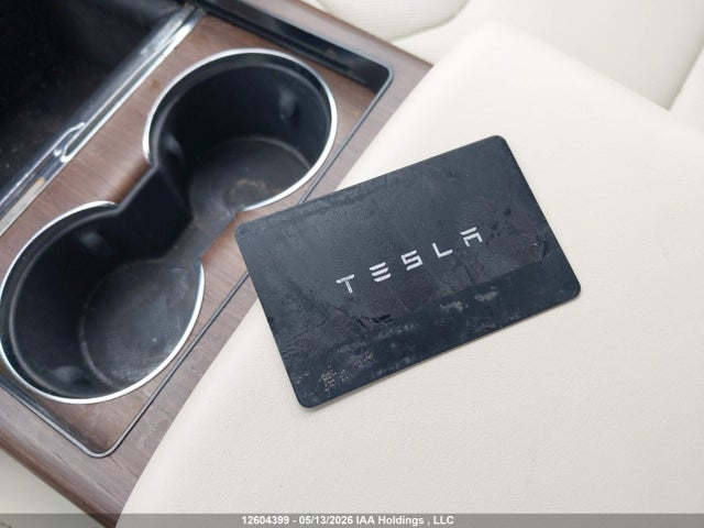 Продажа на аукционе авто 2023 Tesla Model S Awd/standard Range, vin: 5YJSA1E57PF499083, номер лота: 12604399